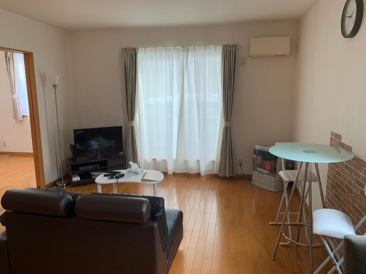 Apartamento Sejour Toyohirakoen Sapporo Exterior foto